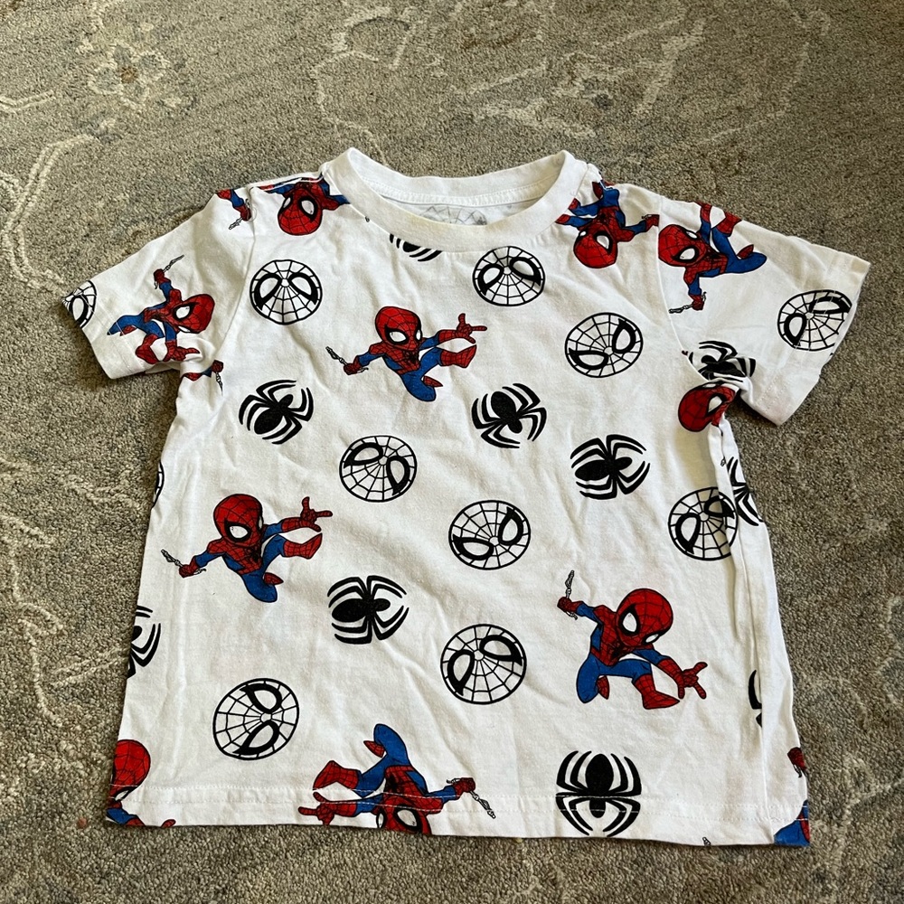 kids tee shirt
